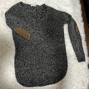 Francesca’s Collections sweater
